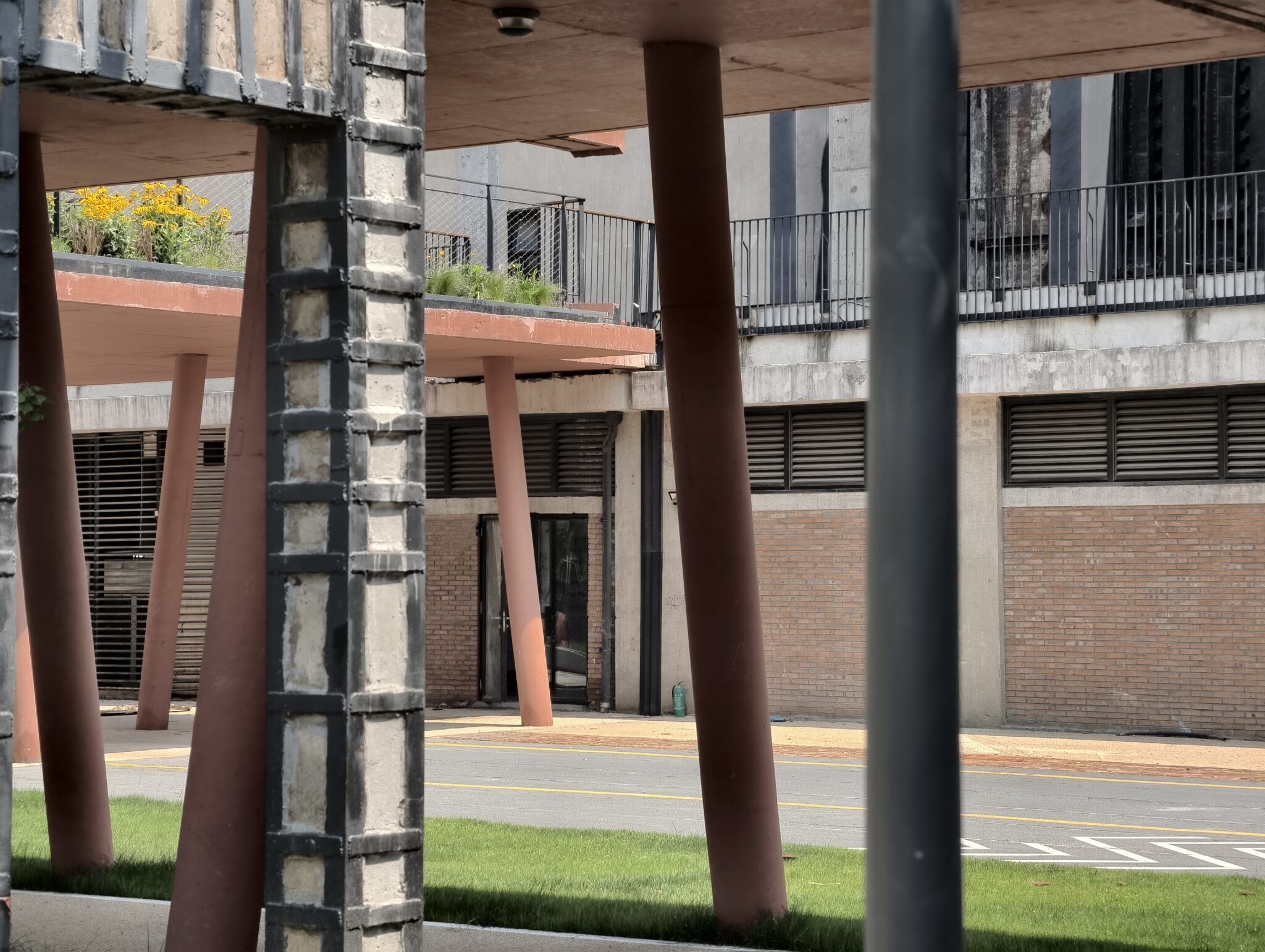 format: 0; filter: 0; fileterIntensity: 0.0; filterMask: 0; captureOrientation: 0;
runfunc: 0; algolist: 0;
multi-frame: 1;
brp_mask:0;
brp_del_th:0.0000,0.0000;
brp_del_sen:0.0000,0.0000;
motionR: 0;
delta:1;
bokeh:1;
module: photo;hw-remosaic: false;touch: (0.31373, 0.51363117);sceneMode: 13107200;cct_value: 0;AI_Scene: (-1, -1);aec_lux: 0.0;aec_lux_index: 0;albedo:  ;confidence:  ;motionLevel: -1;weatherinfo: weather??, icon:0, weatherInfo:100;temperature: 35;